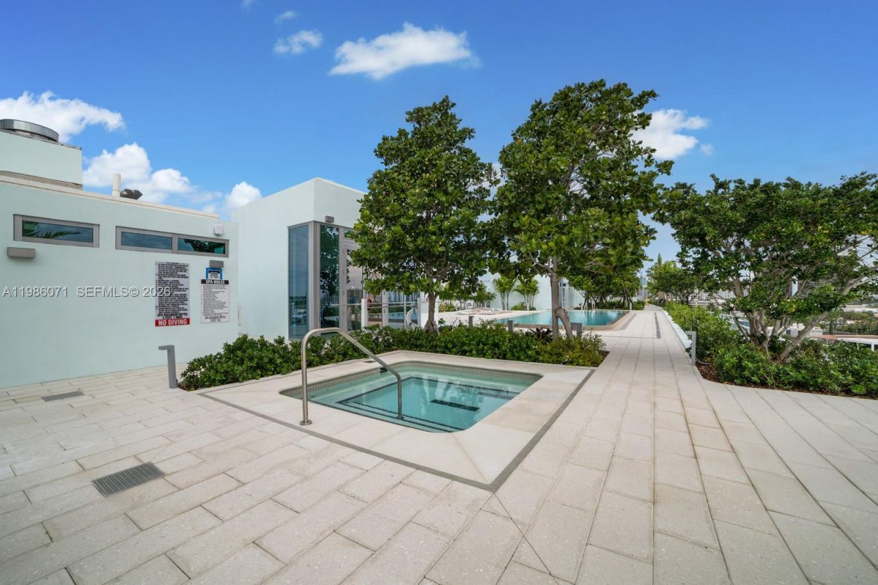 9221 E Bay Harbor Drive , Unit 610, Bay Harbor Islands, FL 33154 Photo