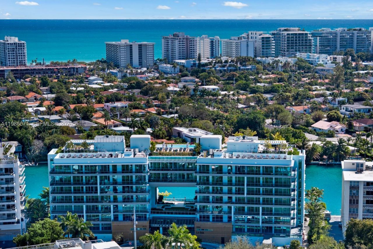 9221 E Bay Harbor Drive , Unit 610, Bay Harbor Islands, FL 33154 Photo