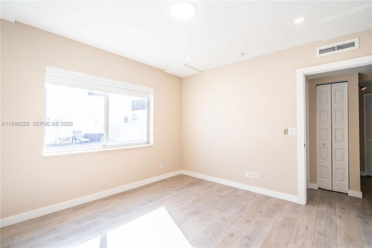 2400 NE 26th St, Unit 1, Fort Lauderdale, FL 33305 Photo