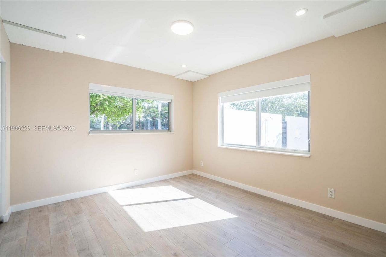 2400 NE 26th St, Unit 1, Fort Lauderdale, FL 33305 Photo