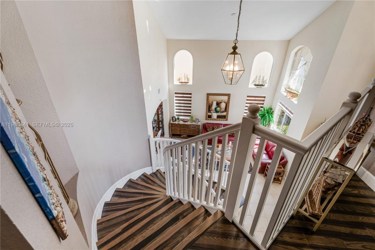 2126 NE 38th Rd, Homestead, FL 33033 Photo