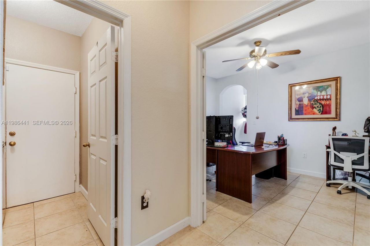 2126 NE 38th Rd, Homestead, FL 33033 Photo