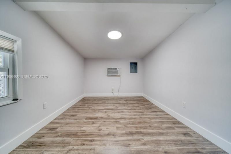 3353 SW 23rd Ter, Unit 3355, Miami, FL 33145 Photo