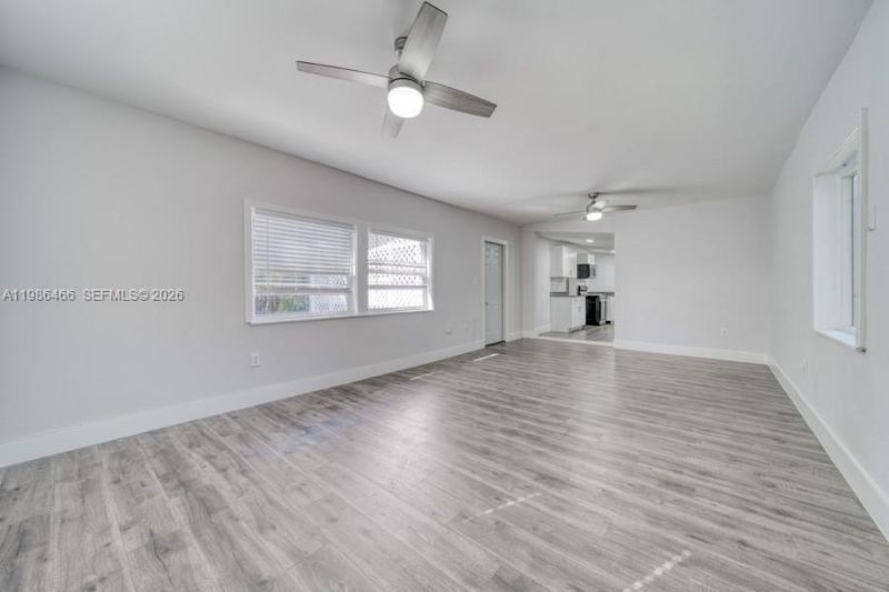 3353 SW 23rd Ter, Unit 3355, Miami, FL 33145 Photo