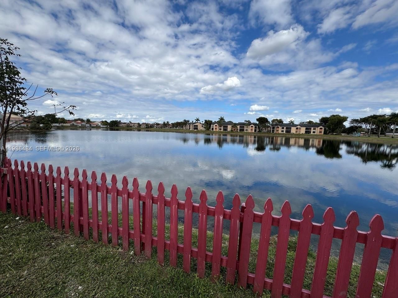 8273 NW 188th Ter, Hialeah, FL 33015 Photo