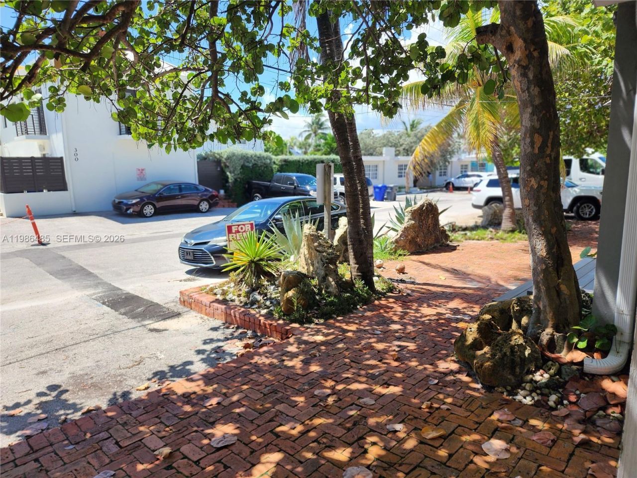 315 Walnut St , Unit 2, Hollywood, FL 33019 Photo