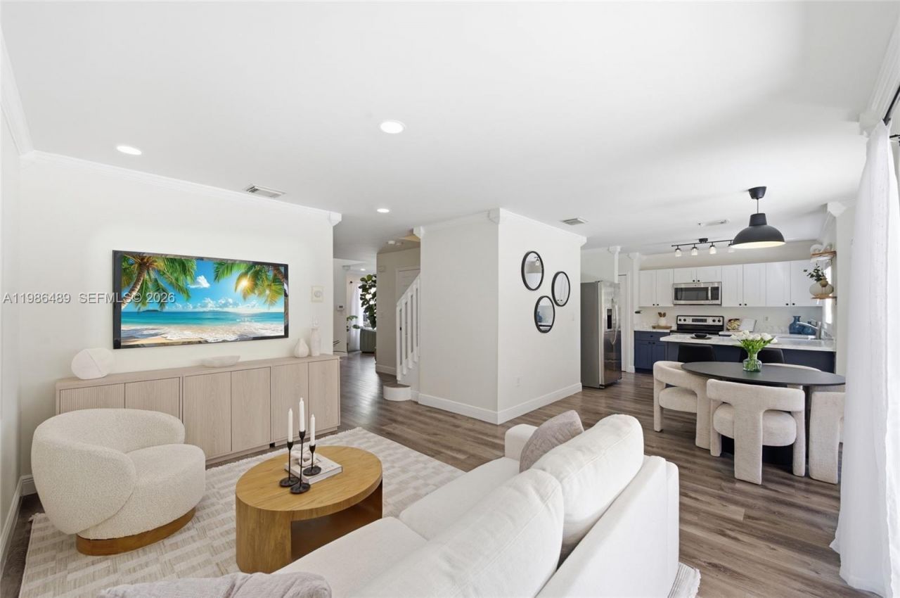 192 W Forest Oak Cir, Davie, FL 33325 Photo