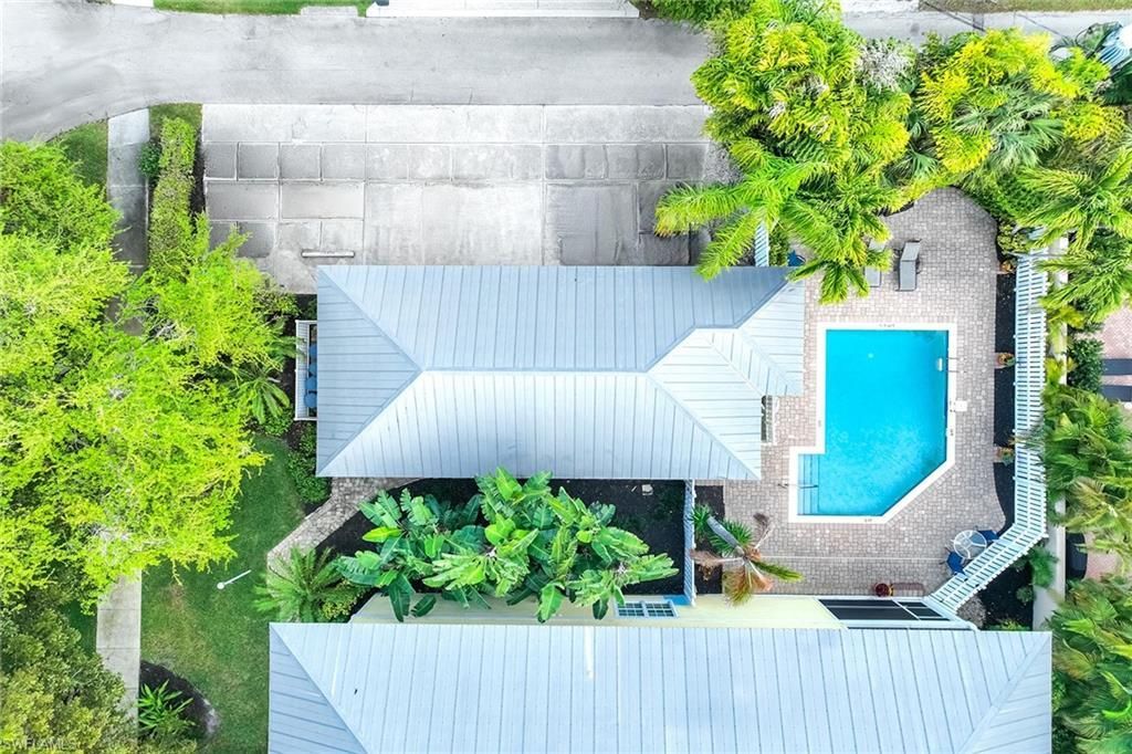 281 4th St S, Unit 101, Naples, FL 34102 Photo