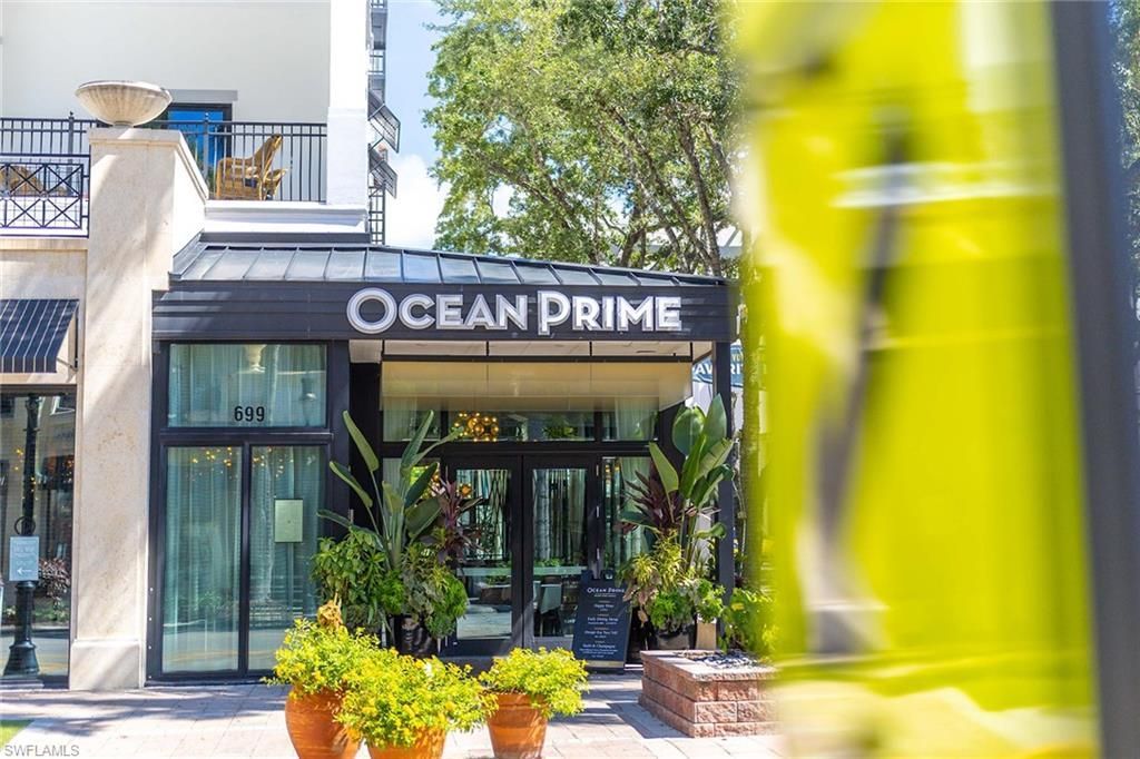 281 4th St S, Unit 101, Naples, FL 34102 Photo