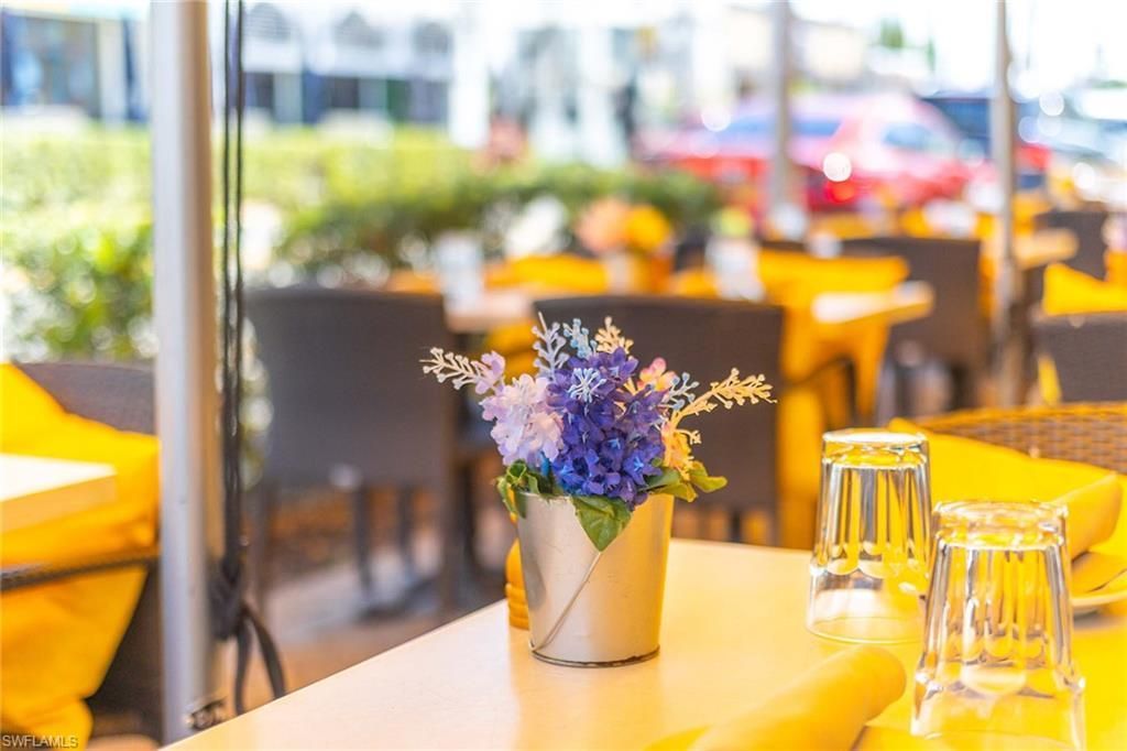 281 4th St S, Unit 101, Naples, FL 34102 Photo