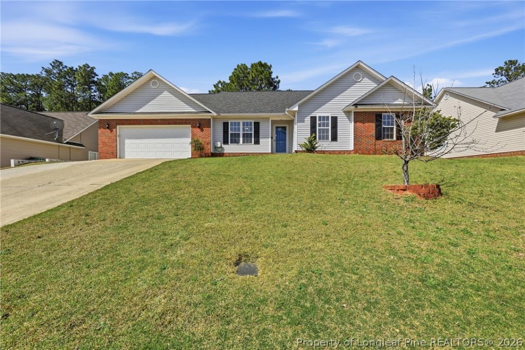 800 Bramblegate Road, Hope Mills, NC 28348 Main Photo