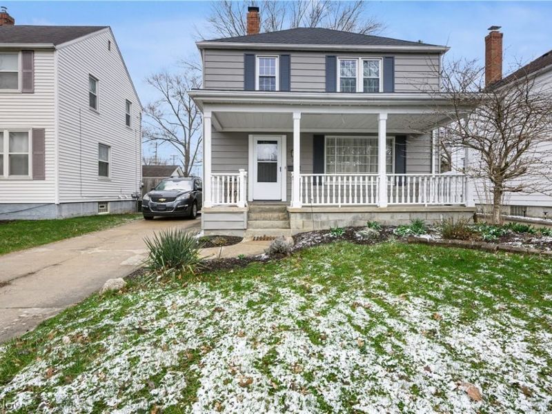 253 Pierce Avenue , Cuyahoga Falls, OH 44221 Photo 2