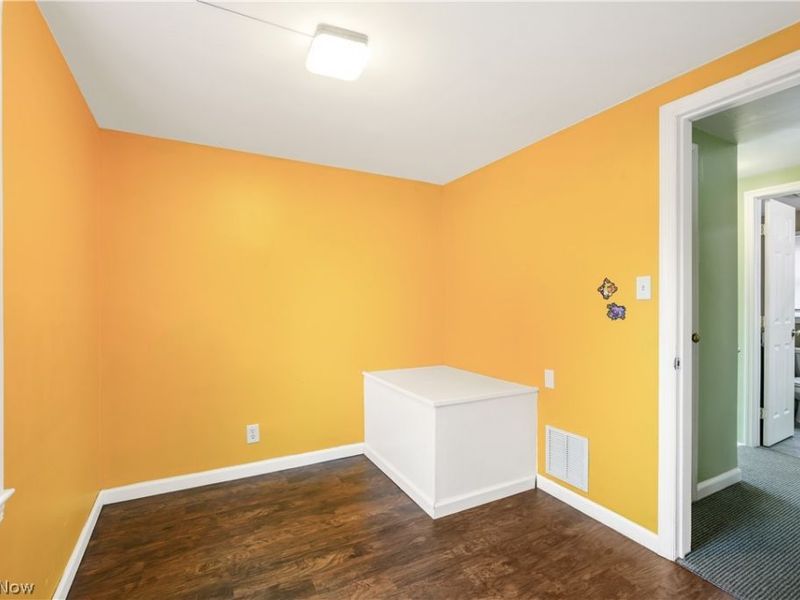 253 Pierce Avenue , Cuyahoga Falls, OH 44221 Photo 30