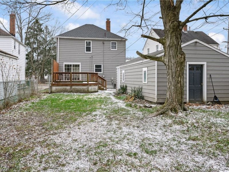 253 Pierce Avenue , Cuyahoga Falls, OH 44221 Photo 4