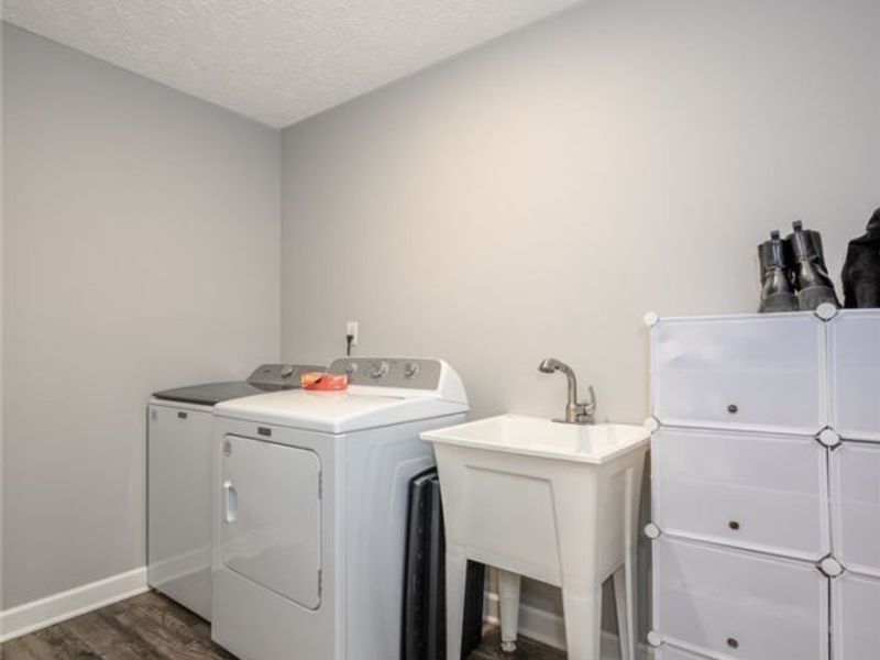 1330 Chelton Drive, Kent, OH 44240 Photo 12