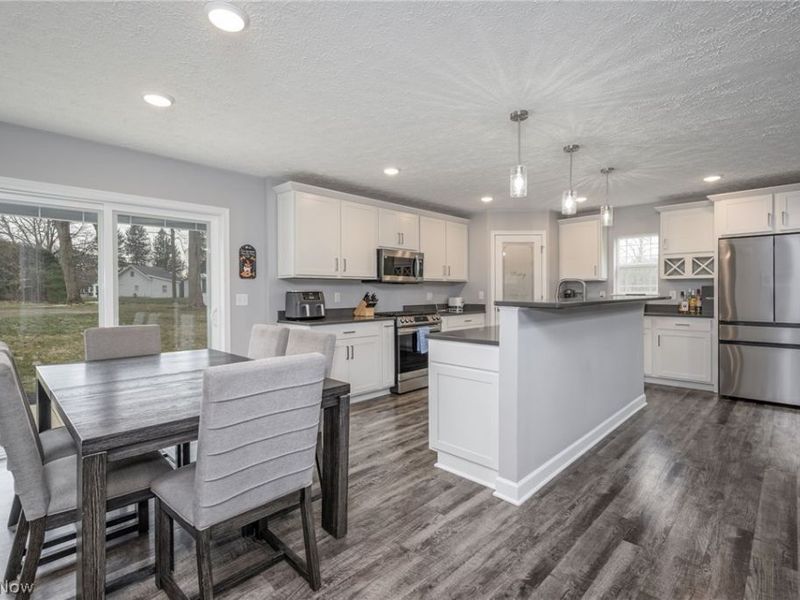 1330 Chelton Drive, Kent, OH 44240 Photo 8