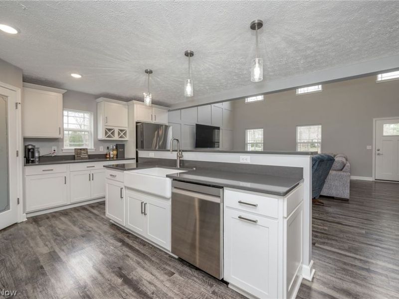 1330 Chelton Drive, Kent, OH 44240 Photo 9