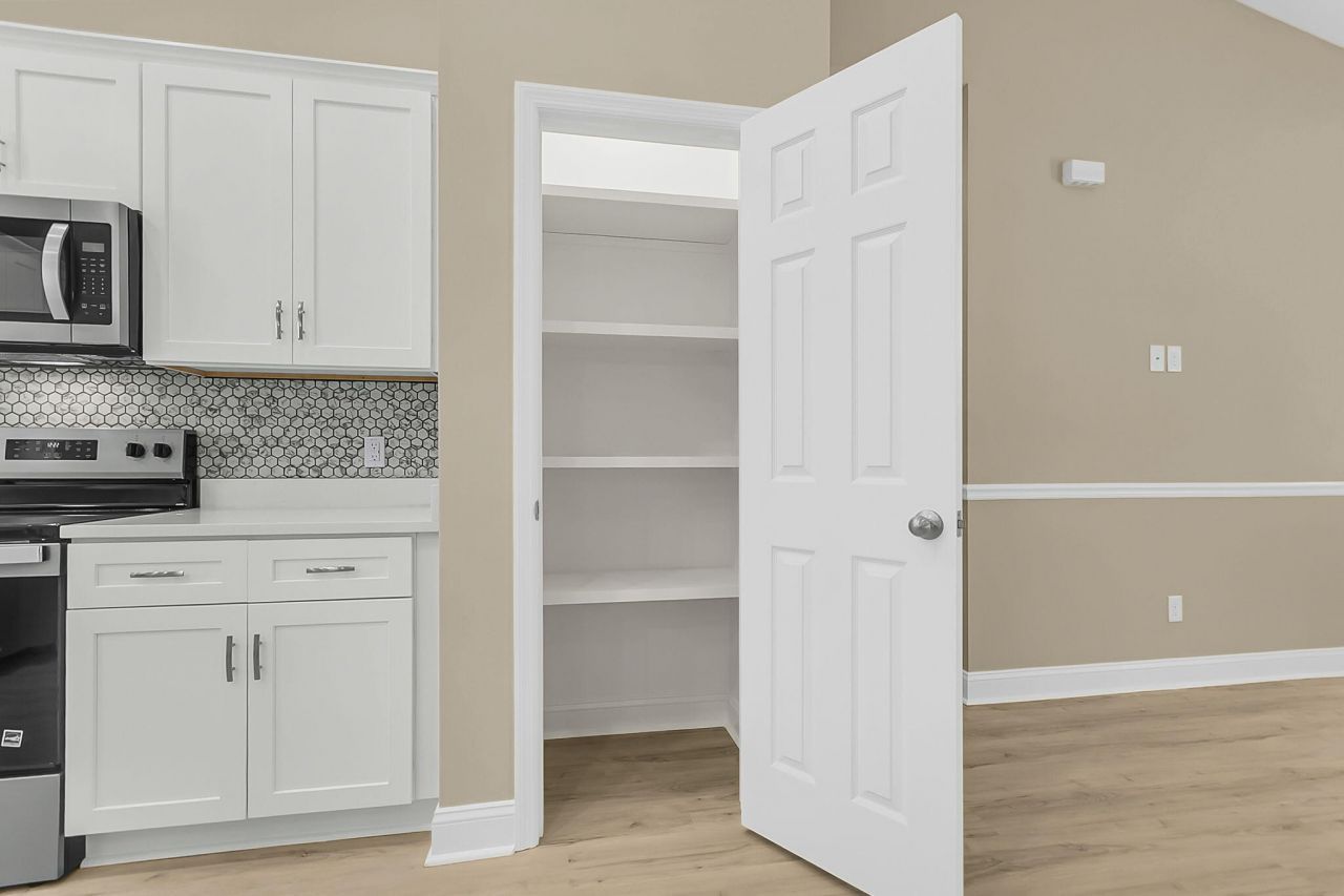 197 Dandelion Court Photo 20