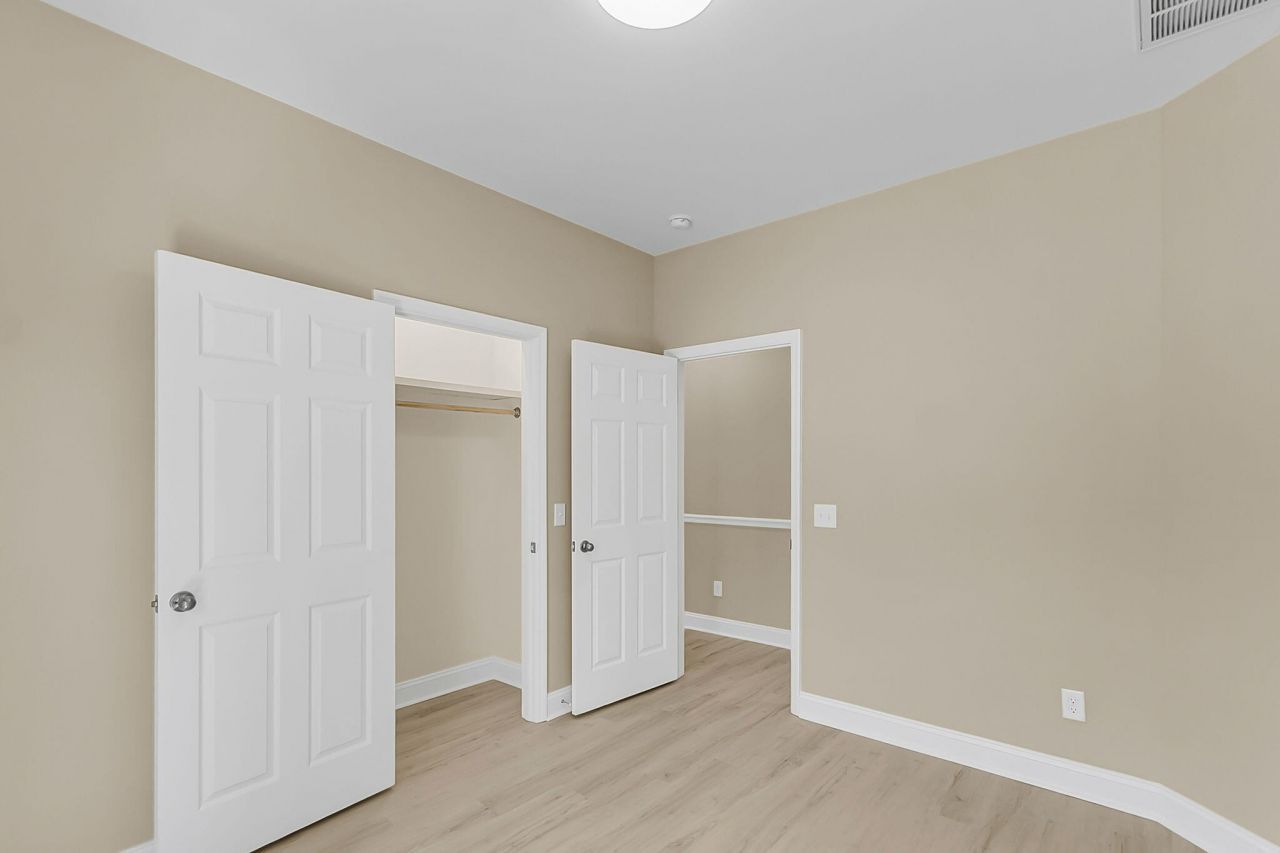 197 Dandelion Court Photo 23