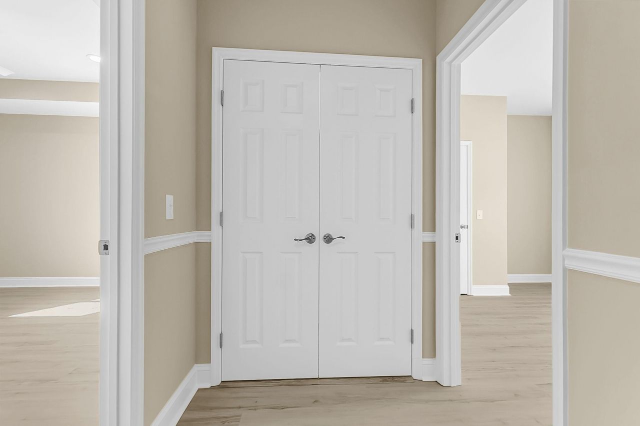 197 Dandelion Court Photo 29