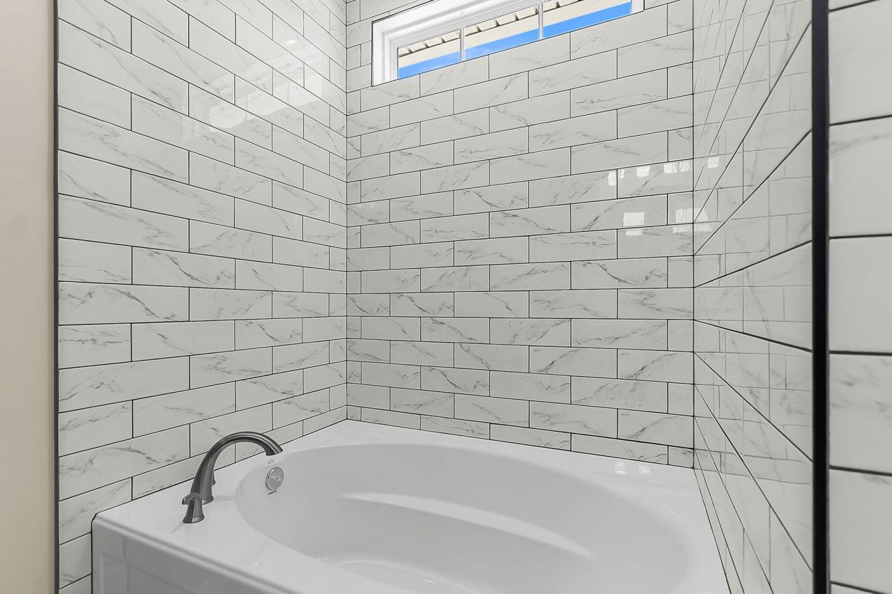 197 Dandelion Court Photo 36