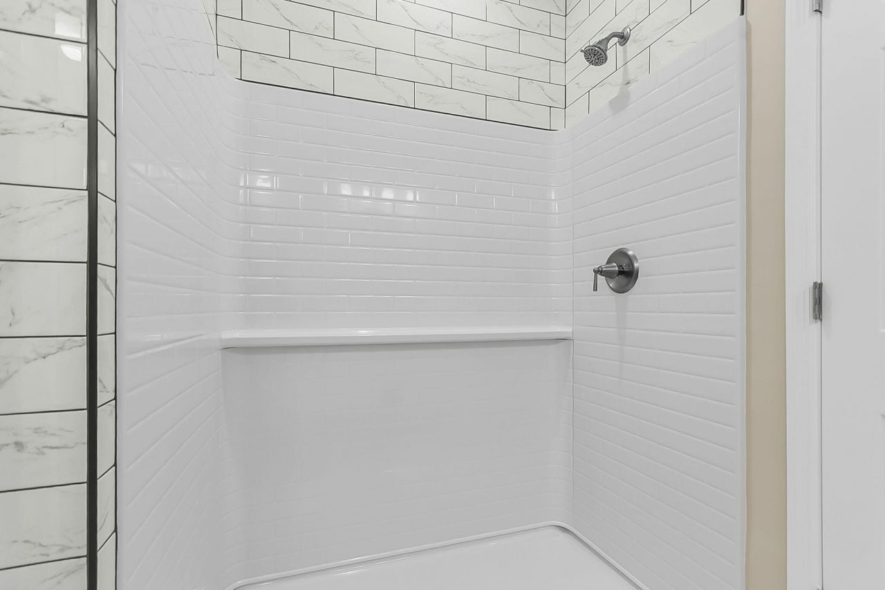 197 Dandelion Court Photo 38