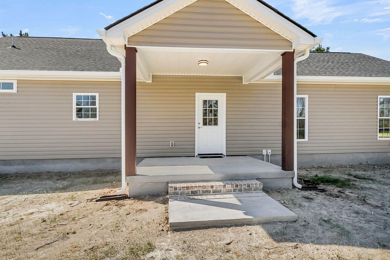 197 Dandelion Court Photo 40