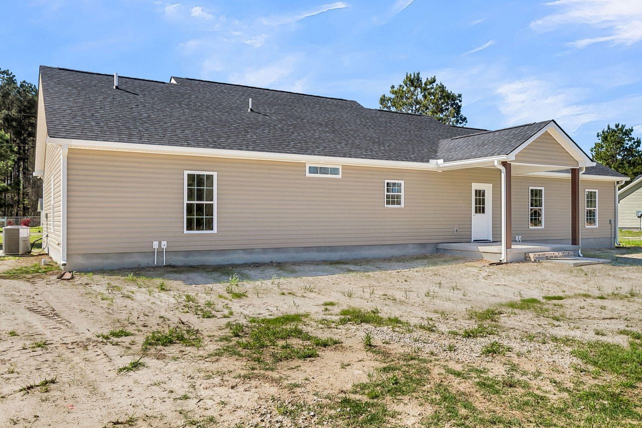 197 Dandelion Court Photo 44