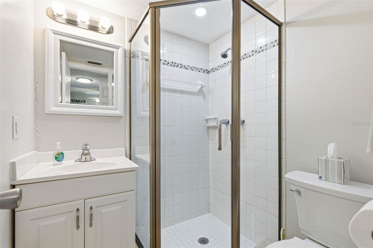 801 83rd Avenue N, Unit 510, Saint Petersburg, FL 33702 Photo