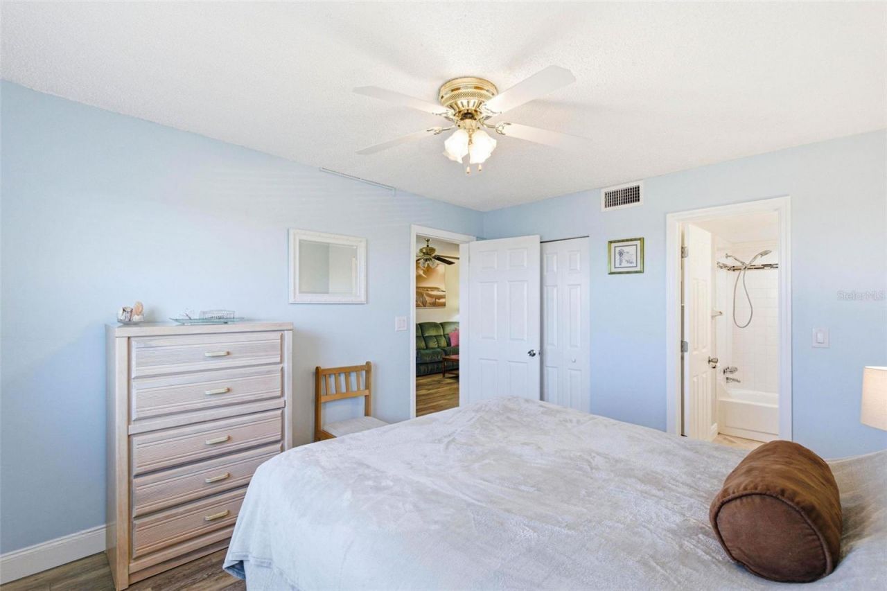 801 83rd Avenue N, Unit 510, Saint Petersburg, FL 33702 Photo