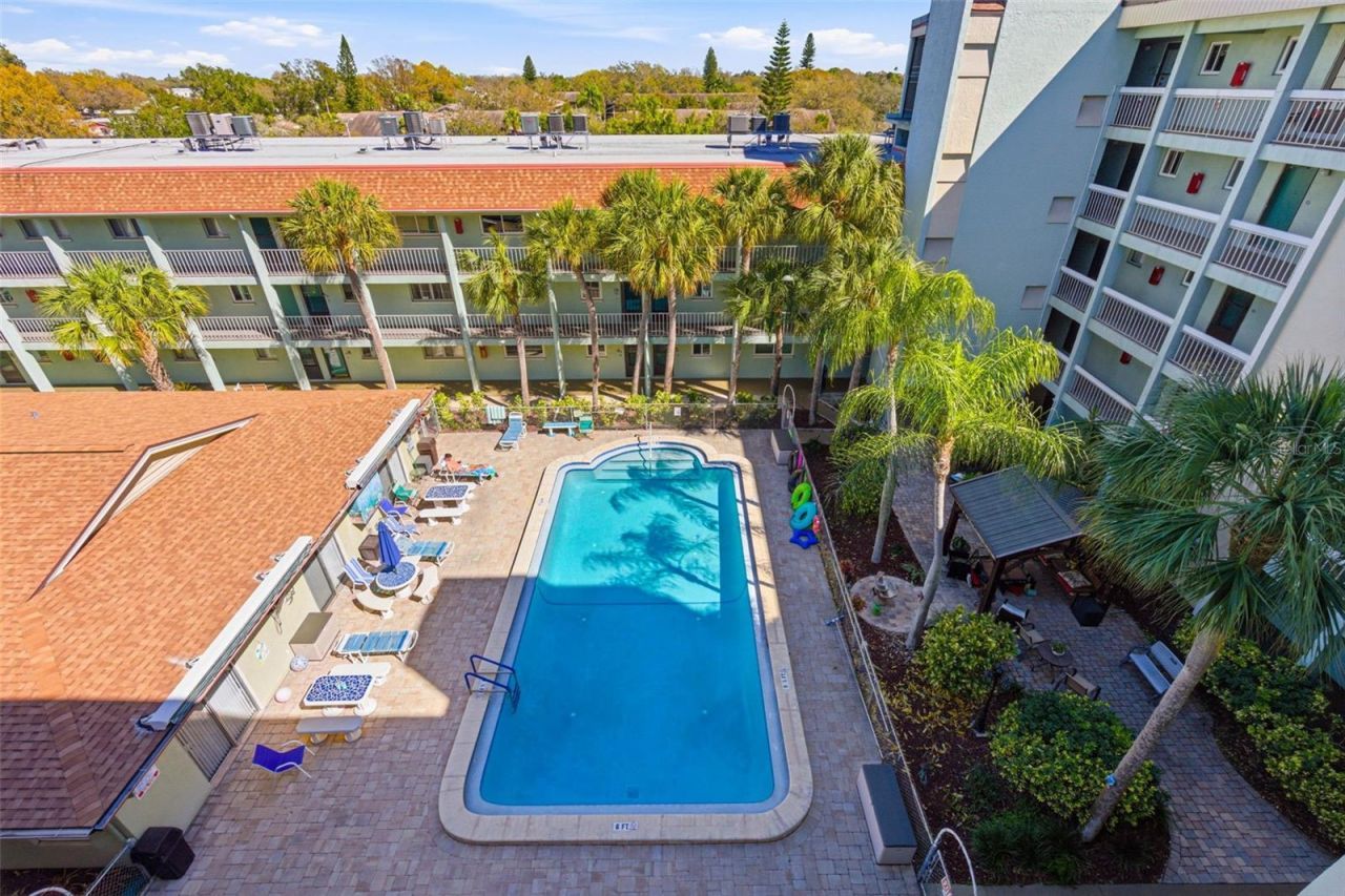 801 83rd Avenue N, Unit 510, Saint Petersburg, FL 33702 Photo