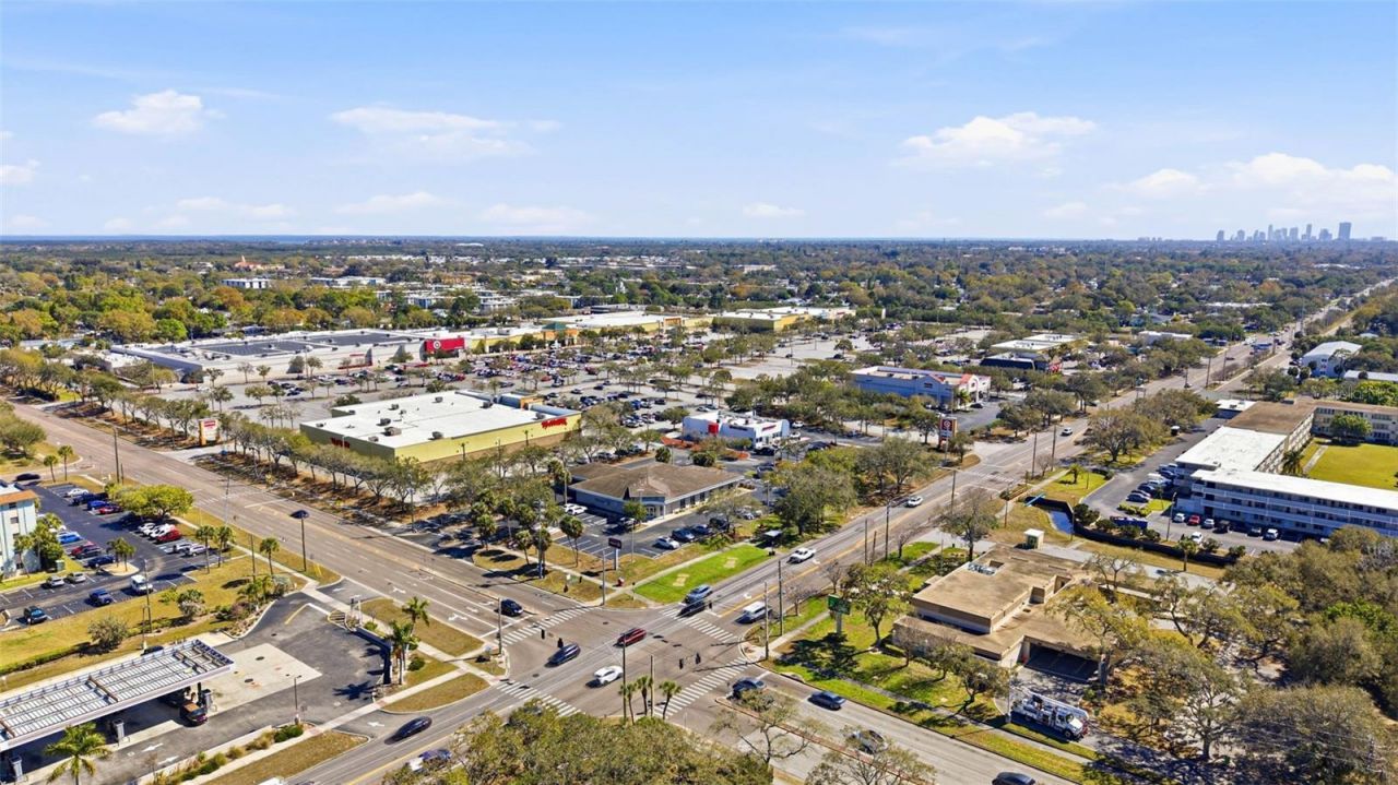 801 83rd Avenue N, Unit 510, Saint Petersburg, FL 33702 Photo