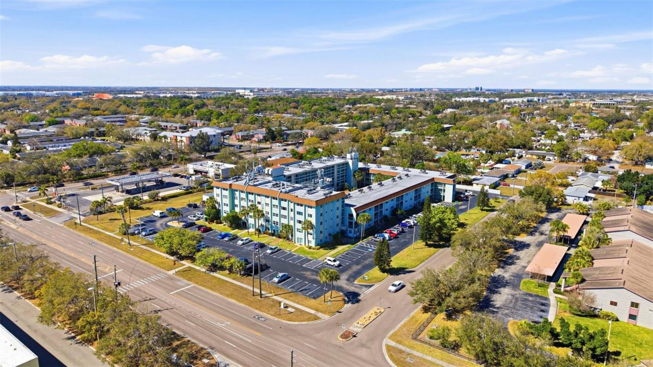 801 83rd Avenue N, Unit 510, Saint Petersburg, FL 33702 Photo