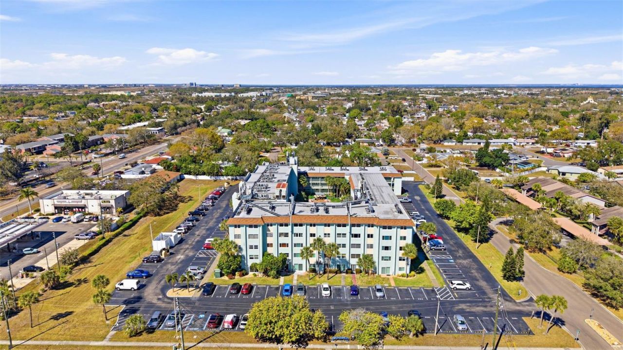 801 83rd Avenue N, Unit 510, Saint Petersburg, FL 33702 Photo