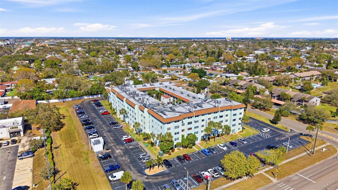 801 83rd Avenue N, Unit 510, Saint Petersburg, FL 33702 Photo