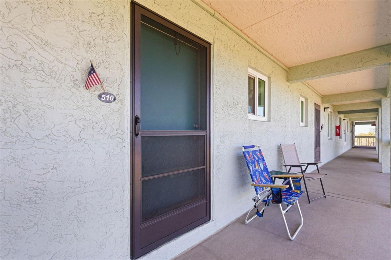 801 83rd Avenue N, Unit 510, Saint Petersburg, FL 33702 Photo