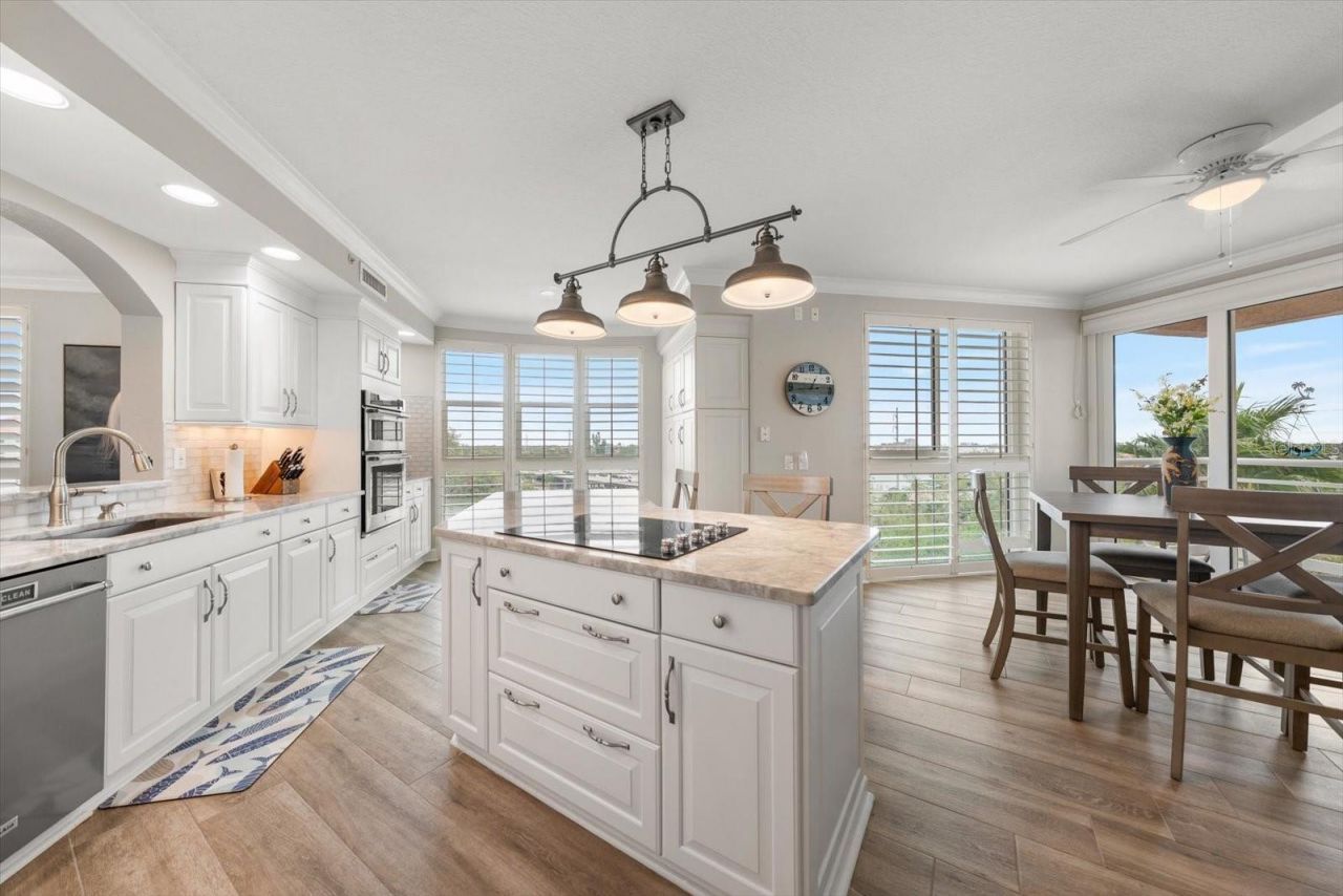 4993 Bacopa Lane S, Unit 505, Saint Petersburg, FL 33715 Photo