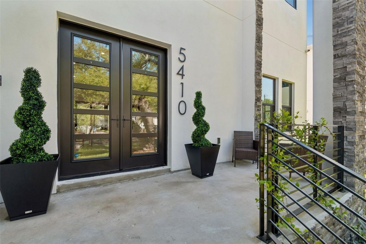 5410 Bayshore Blvd, Tampa, FL 33611 Photo