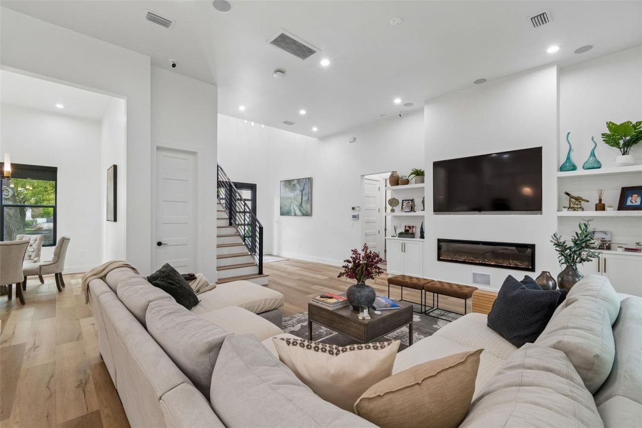 5410 Bayshore Blvd, Tampa, FL 33611 Photo