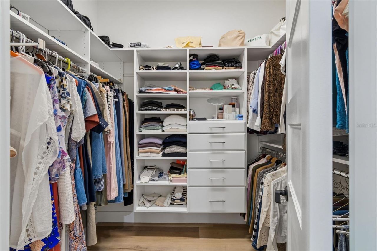 5410 Bayshore Blvd, Tampa, FL 33611 Photo