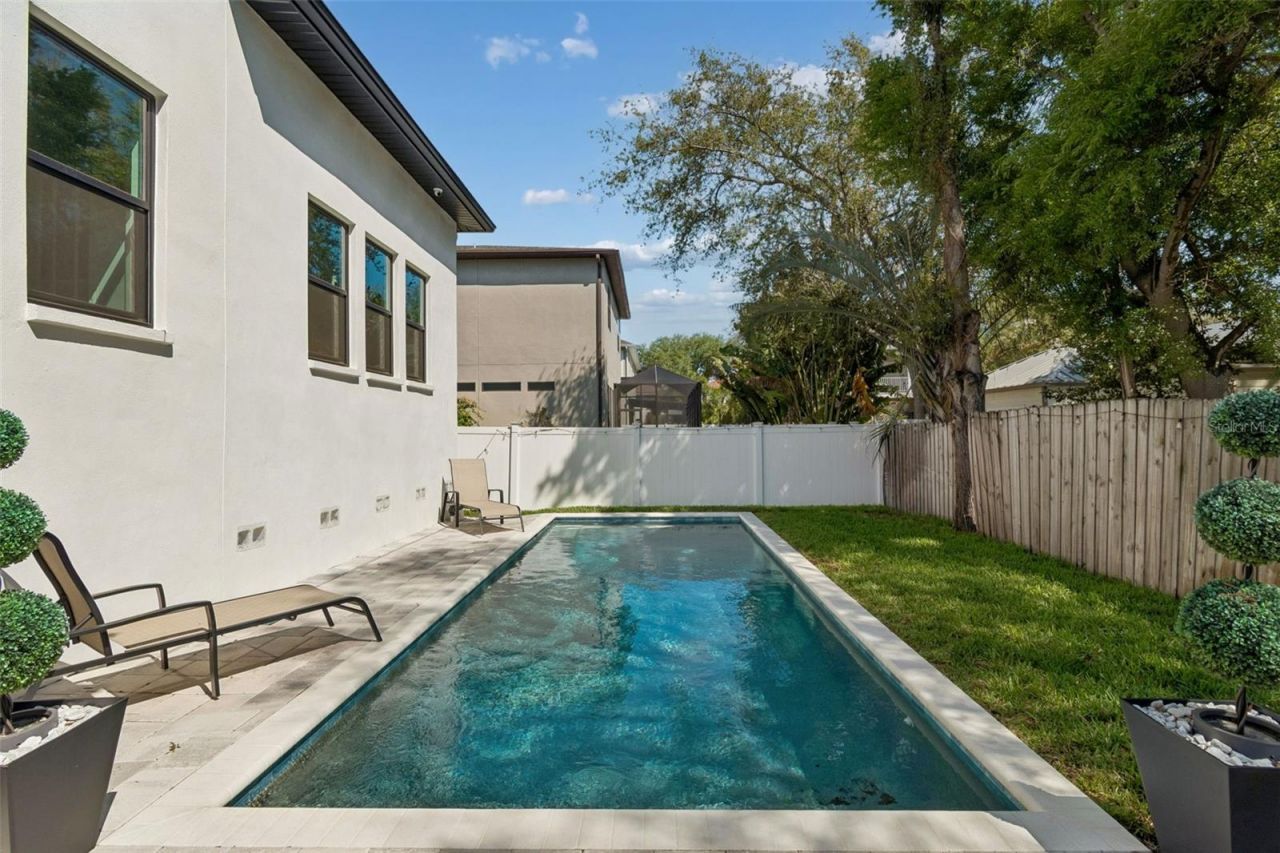 5410 Bayshore Blvd, Tampa, FL 33611 Photo