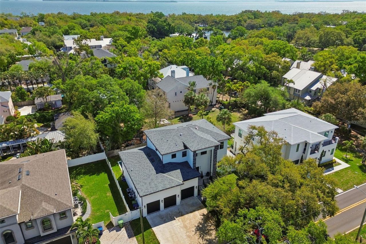 5410 Bayshore Blvd, Tampa, FL 33611 Photo