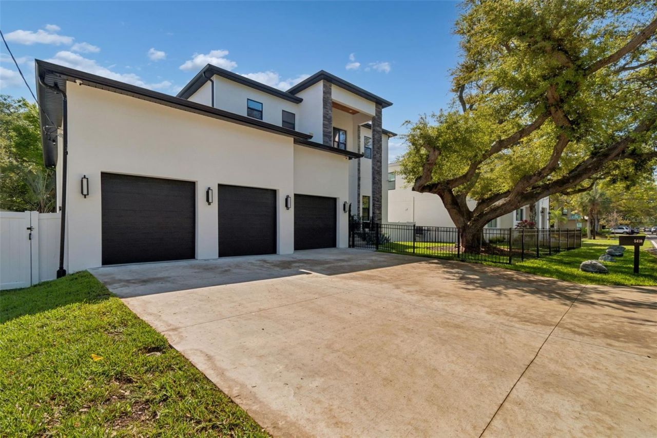5410 Bayshore Blvd, Tampa, FL 33611 Photo