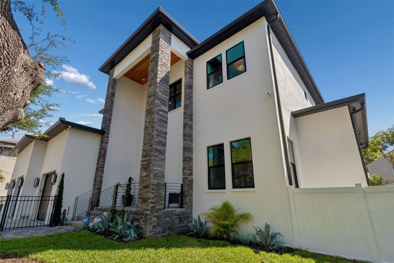 5410 Bayshore Blvd, Tampa, FL 33611 Photo