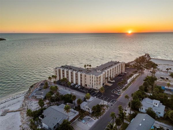 200 1ST AVE, Unit 107, ST PETE BEACH, FL 33706