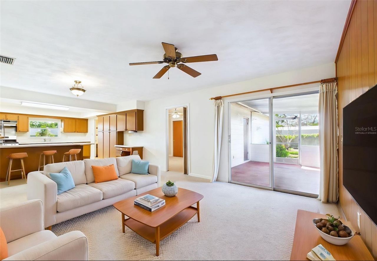 1601 Lark Lane, Brandon, FL 33510 Photo