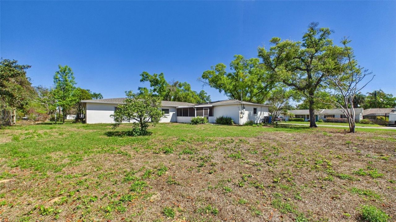 1601 Lark Lane, Brandon, FL 33510 Photo