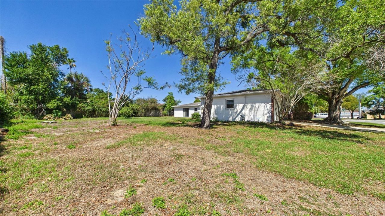 1601 Lark Lane, Brandon, FL 33510 Photo