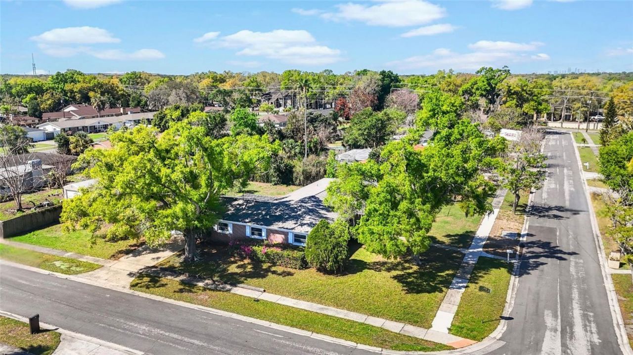 1601 Lark Lane, Brandon, FL 33510 Photo