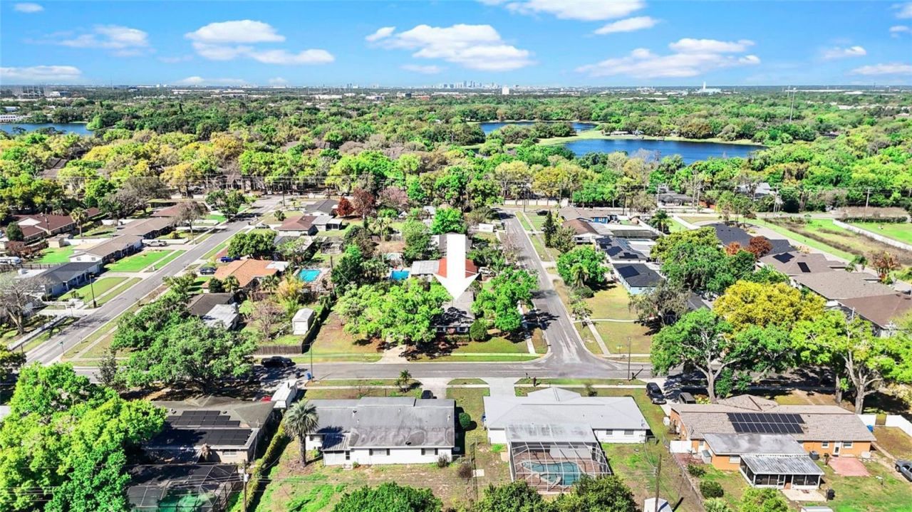 1601 Lark Lane, Brandon, FL 33510 Photo